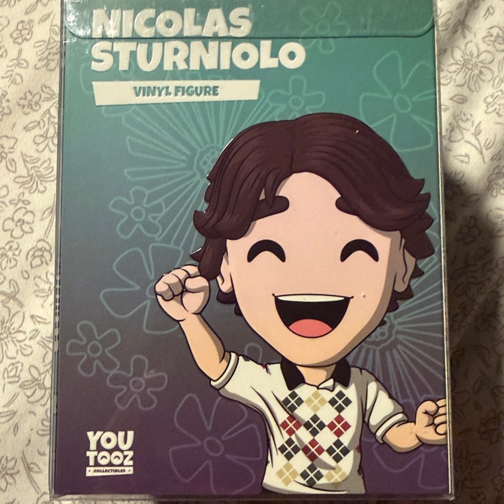 Youtooz Nicolas Sturniolo Vinyl Figure - Purple and White - Picture 2 of 2